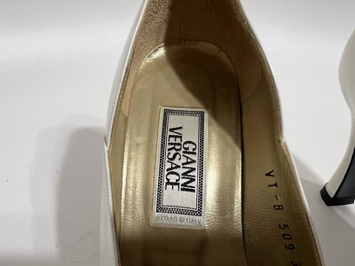 【美品】ヴェルサーチ　イスタンテスカ-ト　イタリア製Gianni Versace INTO · INTO
