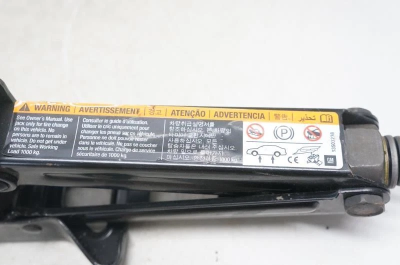 Chevrolet Sonic Lift Jack 13583250 2012-2020 OEM  Foto 4 de 4