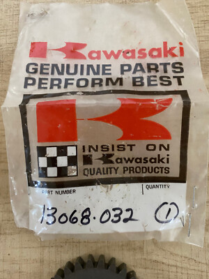 NOS 1974-83 KAWASAKI KX KD KE KS 125 KICKSTART GEAR Part # 13068