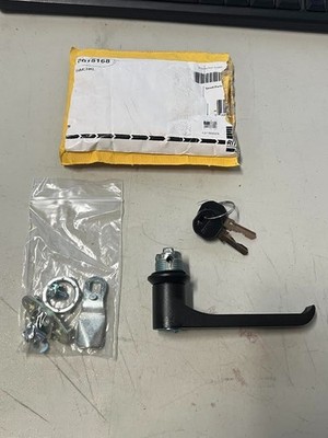 Rittal 8015168 L-Handle with key new open