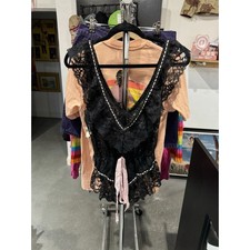 Vintage 1980s NWT Black Sheer Lace Ruffled Back Bow Tie Teddy Size Large