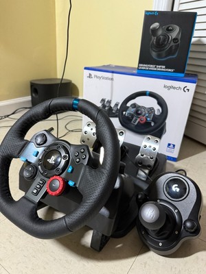 Logitech 991-000529 G29 Gaming Wheel for Playstation bundle with Driving Force