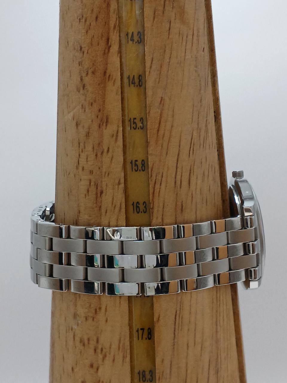 Gucci 5500M Men's Quartz Watch Stainless Steel Used 3M Warranty thumbnail 6