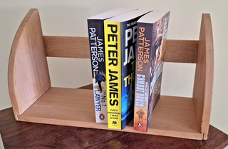 Estante para libros/resto rasguño construido 474