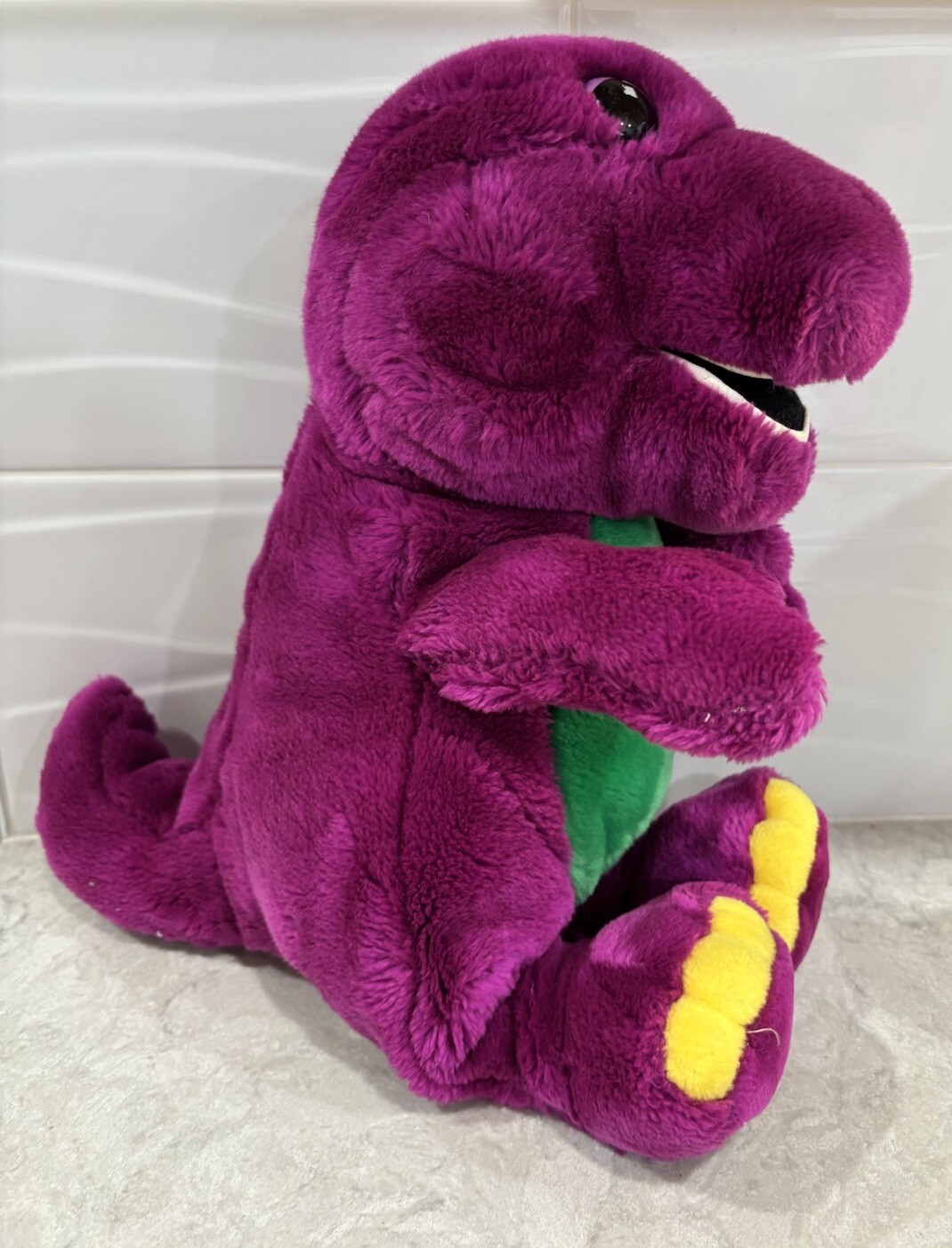 Vintage 1992 Lyons Group BARNEY The Purple Dinosaur Plush 14” Toy Stuffy Animal
