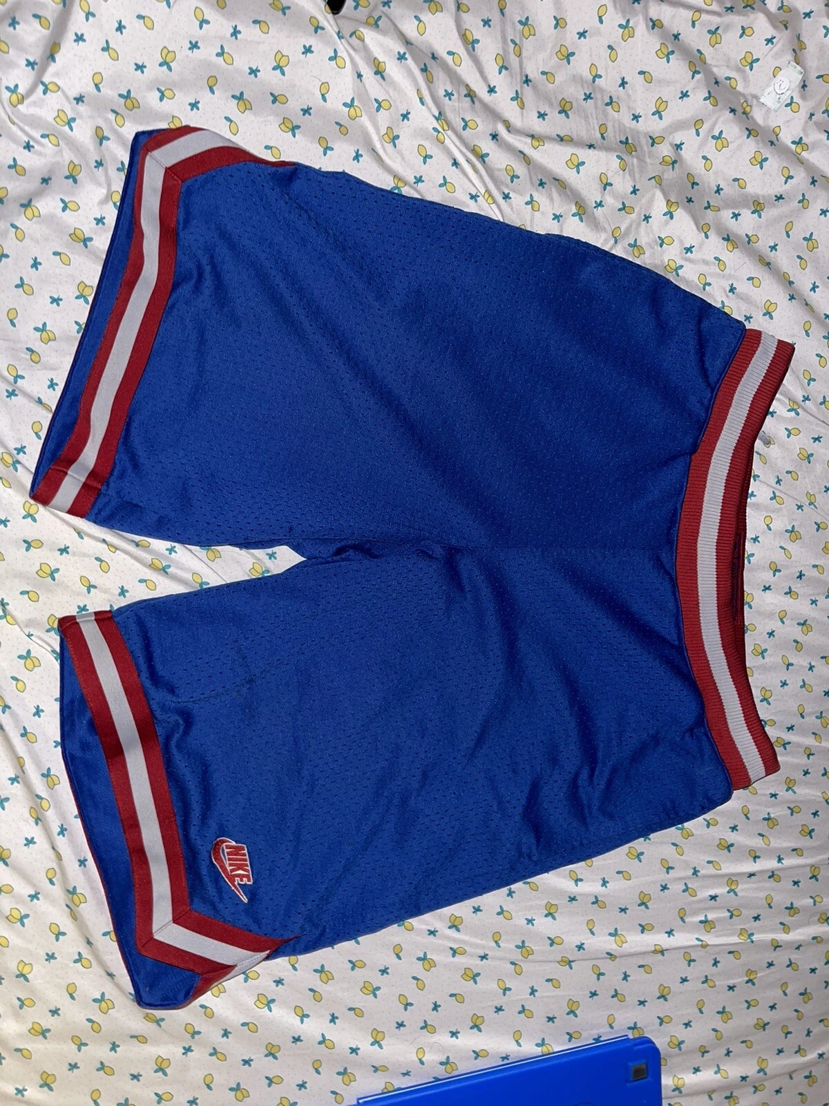 Short basket Nike Supreme Court rouge blanc bleu maille homme taille M