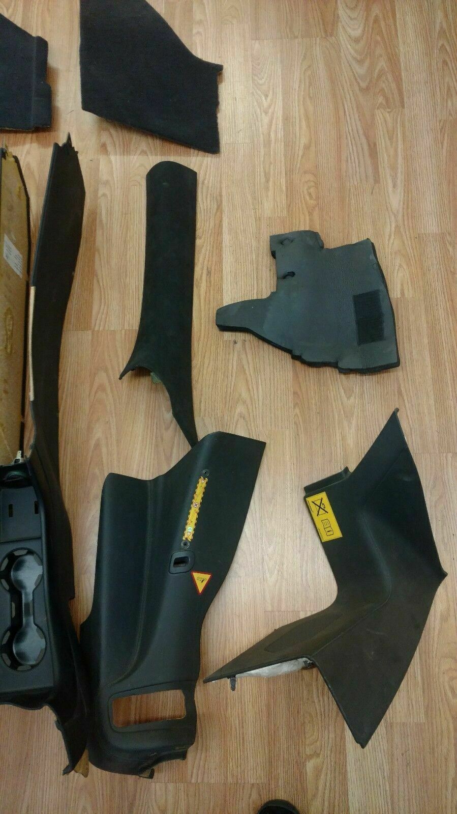 MCLAREN MP4-12C INTERIOR CENTER SIDE PANEL TRIM CARPET SET OEM  11N1536CP 