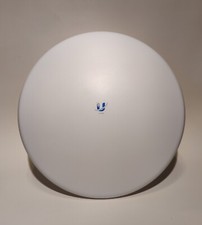 UBIQUITI LTU Pro - 5GHz - Ptmp - CPE - OPEN BOX no cable/mounting . Not used.