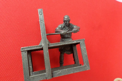 Vintage Dutch Pewter Model of an Antique Printing Press, Good (3806)