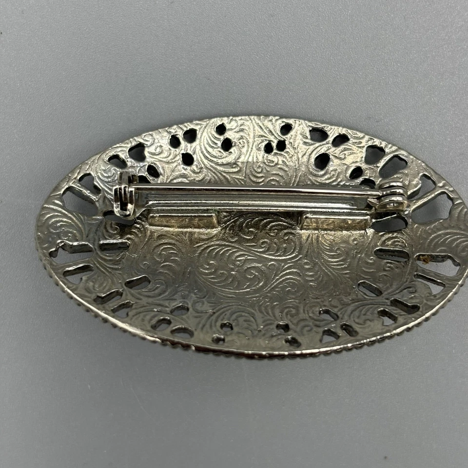 Broche Jewelry Co. Vintage 1928 Marcaita y Perla Gris Simulada Prendedor Foto 3 de 4