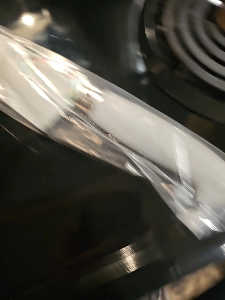 Cuchillo Mujer Pioneer Gris Hoja Floral Nuevo. Foto 3 de 4