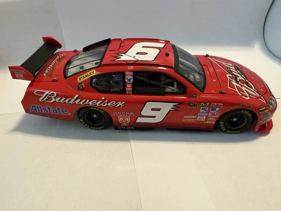 Kasey Kahne #9 Budweiser 2008 firmado 1:24 Foto 3 de 4