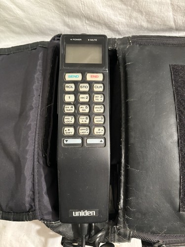 Vintage Uniden Mobile Brick Car Cell Phone w/ Case - Photo 3 sur 7