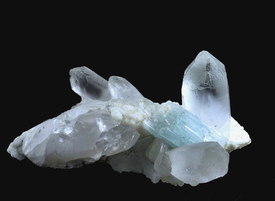 Aquamarine Crystal on Terminated Quartz & Albite Matrix - 9.5cm Shigar Pakistan