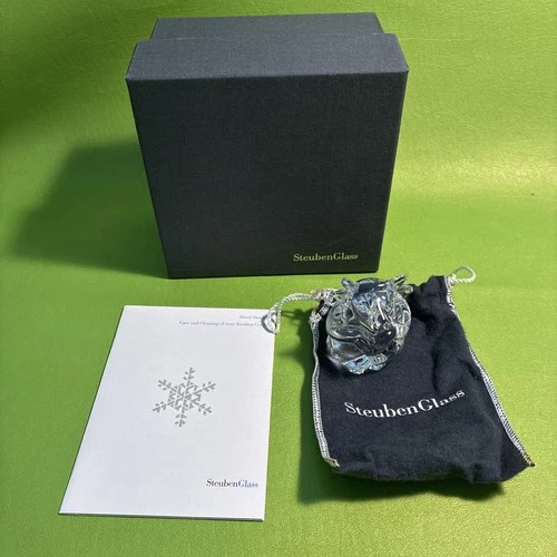 Steuben Glass Bull Paperweight Signed Numbered 1024/2000 w/ Box X