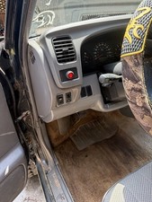 1998 Nissan Frontier XE