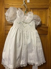 VINTAGE POLLY FLINDERS Smocked White Party Dress with Floral Heart - Size 4T