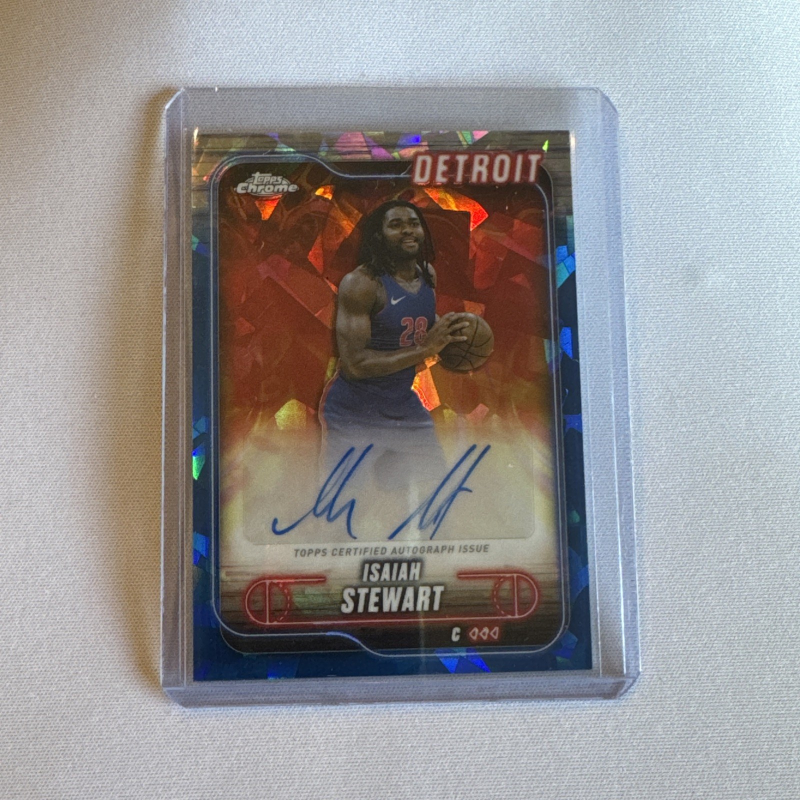 2024-25 Topps Chrome #TCA-IST Isaiah Stewart Refractor Auto