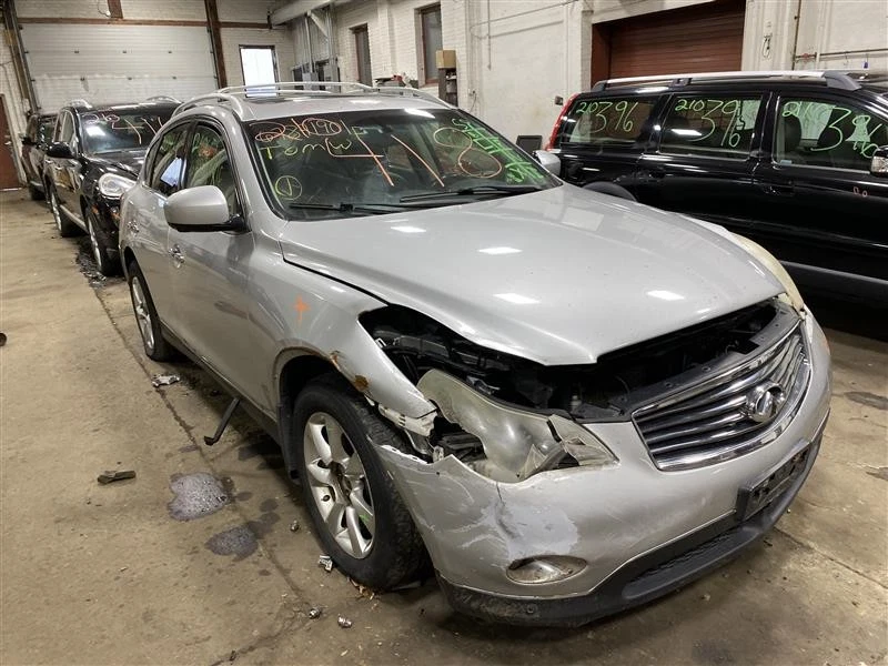 PLASTIC ENGINE COVER Infiniti EX35 2010 10 1103098 Foto 3 de 4