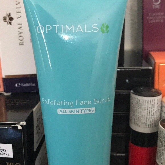 OPTIMALS Exfoliating Face Scrub all skin types by oriflame eBay