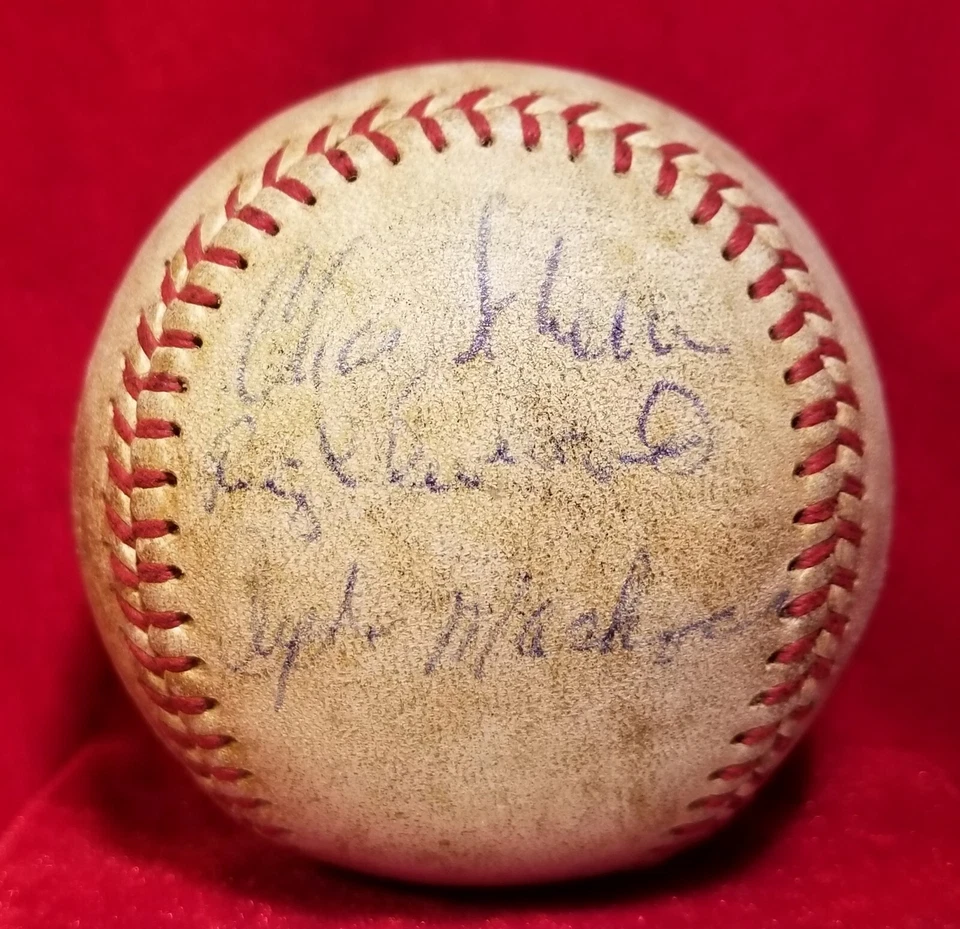 1968-69 PETE ROSE Signed Ball vtg Mutli player Auto 60s Reds Team signature JSA - Image 4 of 4