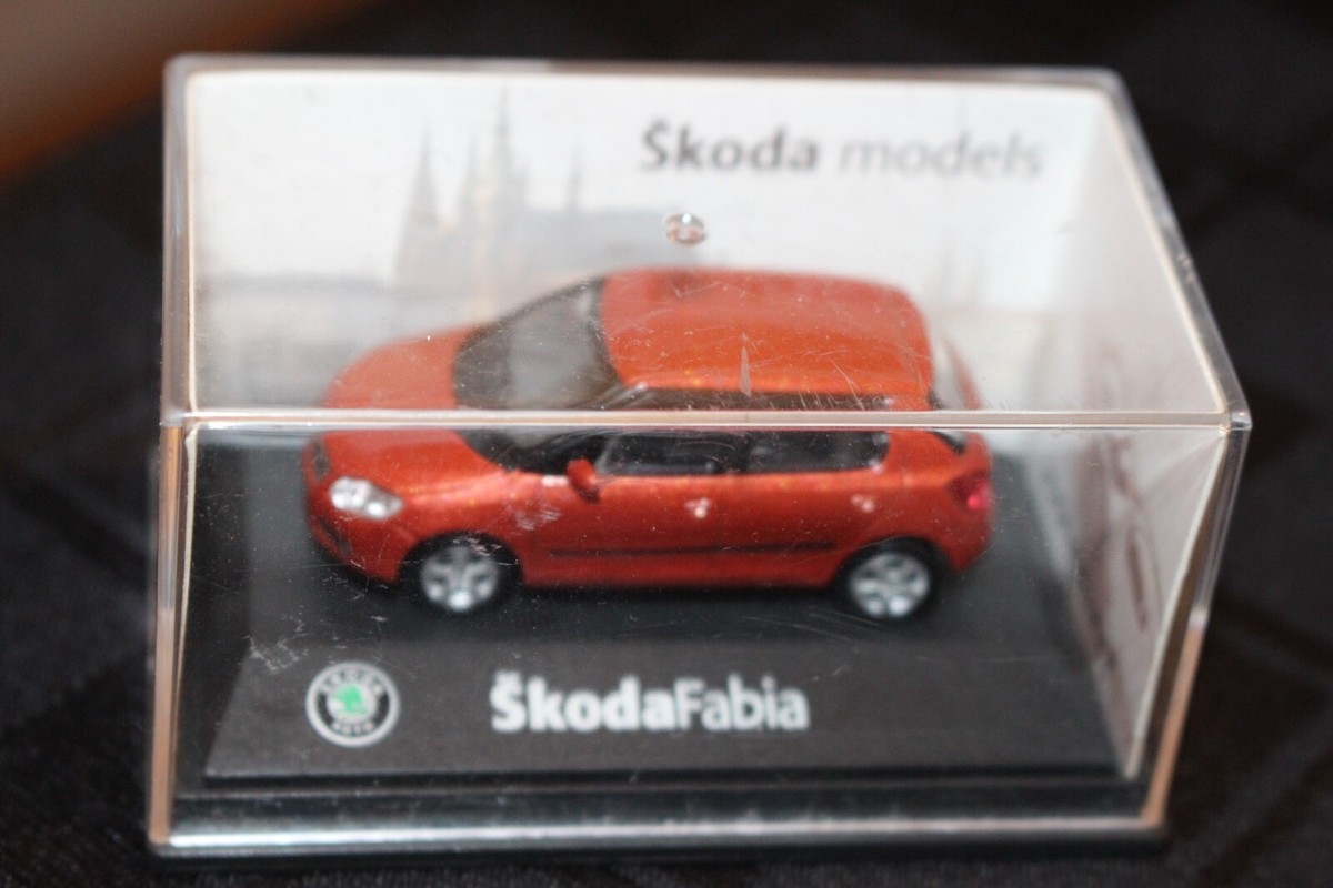 Škoda Fabia ③ ミニカー 9台セット 1/72 Škoda Fabia ③ ミニカー 9台セット 1/72