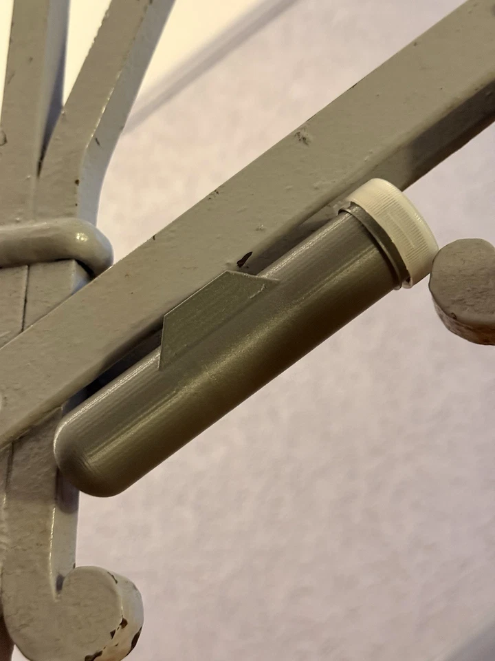 Geocaching PETLING con supporto magnetico - colori mimetici e di segnalazione | contenitore cache fai da te - Immagine 3 di 4