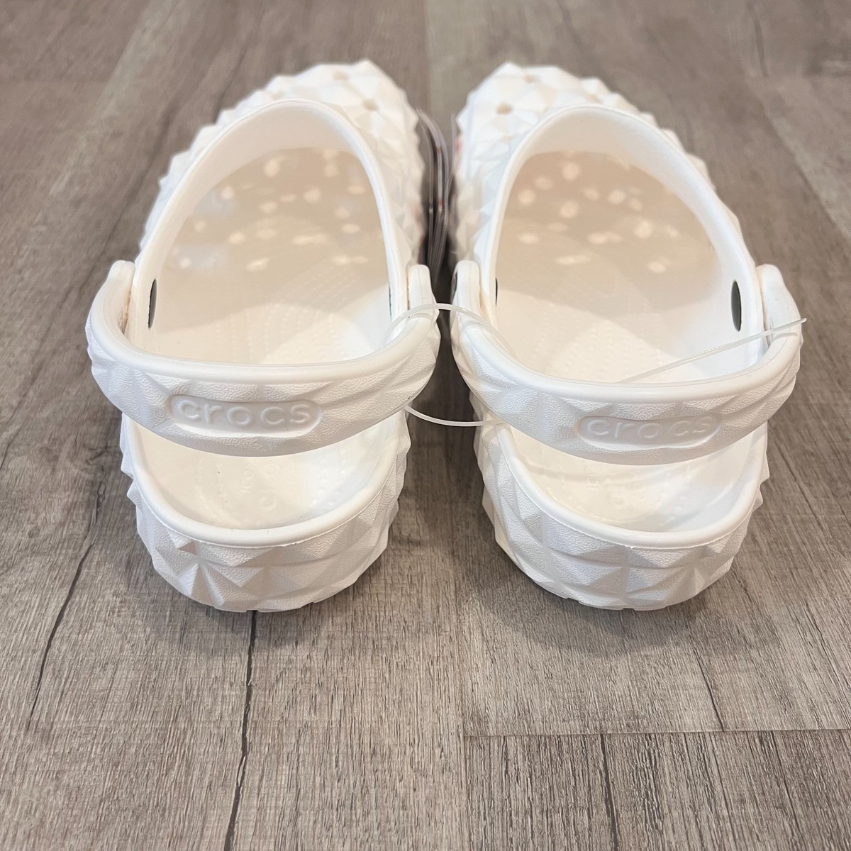 mmm⭐︎　0916 Crocs Classic Geometric Clogs 'Black' 209563-001