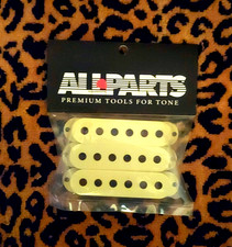 Stratocaster pickup cover set vintage creme Allparts brand