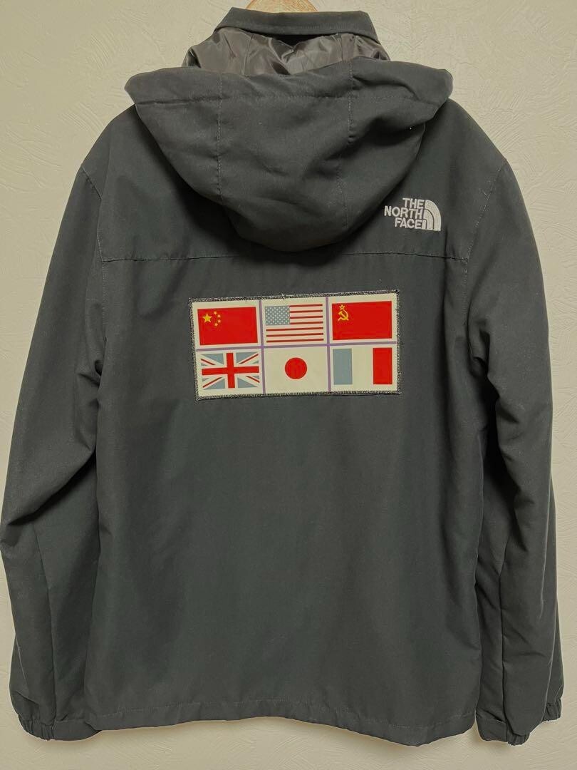 THE NORTH FACE Supreme x North Face Expedition Coach Jacket THE NORTH FACE Supreme x North Face Expedition Coach Jacket