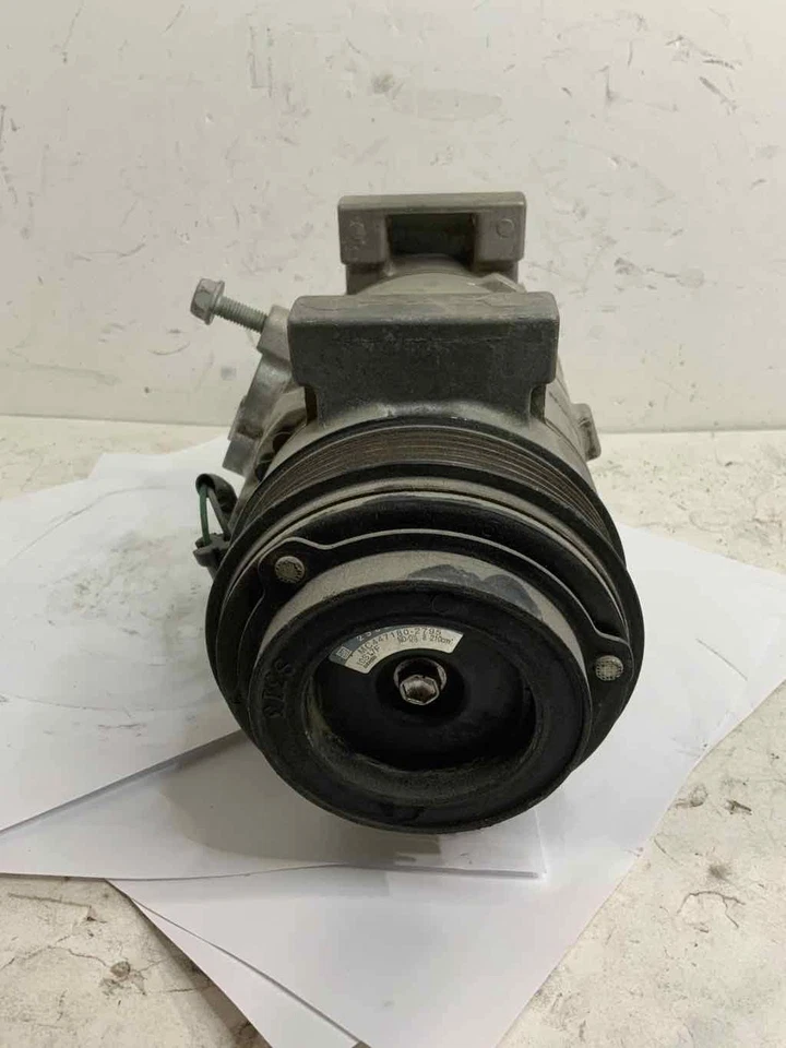 Compresor de aire acondicionado camioneta Chevrolet Silverado C1500 03-10 10364875 4,3 L 6 cilindros tracción trasera Foto 4 de 4