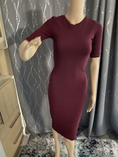 Topshop Bodycon Dress Maroon, 3/4 sleeves Stretchy Midi length. Size 2