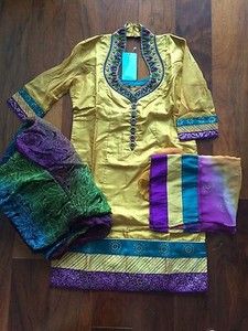 NWT Designer Yellow Salwar Kameez indian dress Patiala Print Pants - Sari, Choli