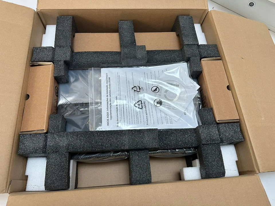 HPE ARUBA 2930M JL322A 48G POE+ 1 SLOT SWITCH L3 MANAGED  4 x COMBO GIGABIT SFP - Image 2 of 2