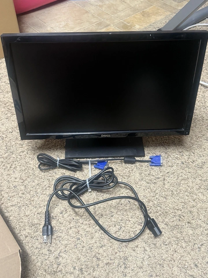 DELL 20" LCD Computer Monitor IN2020Mf VGA / DVI (HDCP) with cords - Image 2 of 4