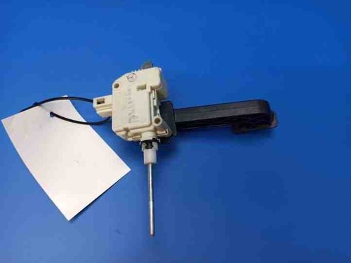 MERCEDES-BENZ C W203 Tankverschluss A2038201997 2.20 Diesel 105kw 2004 21208852