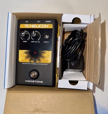 TC HELICON Voicetone T1 Adaptive Tone & Dynamics With Original Box Power Supply