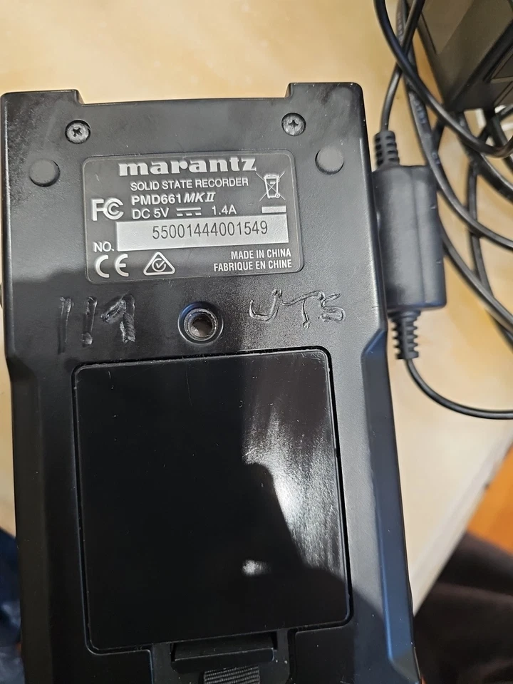  Marantz PMD661 MKII Professional + Recorder chargers  + 32G SD CARD  - Image 3 of 4