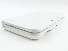 New Nintendo 3DS XL LL Console Top IPS LCD Pearl White Excellent / Region Free