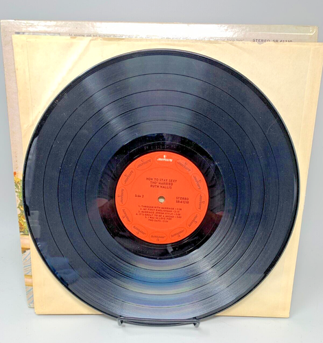 Ruth Wallis How To Stay Sexy Tho' Married Mercury SR 61210 LP - Imagen 4 de 4