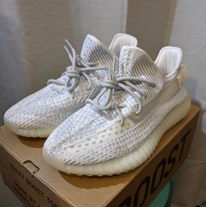 yeezy 350 static reflective white