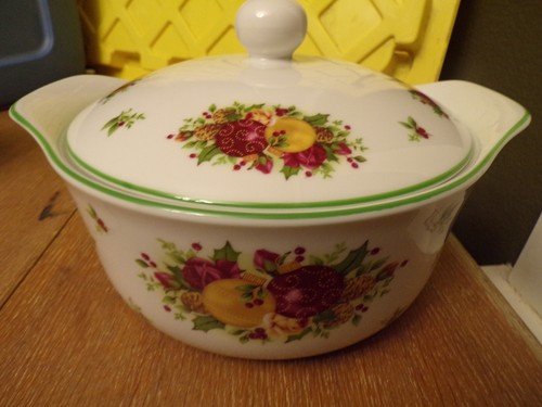 Choice Royal Albert Old Country Roses/Holiday/Oriental Casserole Baking Dishes - Picture 4 of 42