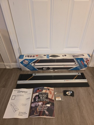 Logan Compact 32" Picture Frame Mat Cutter Model 301-M