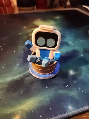 Astro Bot Mystery Vinyl Figures - Sponge In Wooden Bath Water Chase 1 One #1