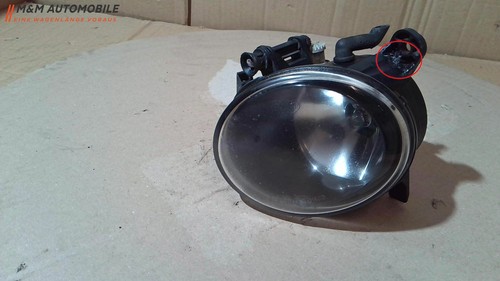 Nebelscheinwerfer Hella vorne Rechts 27165002 Audi A4 2.0 TDI DPF multitronic