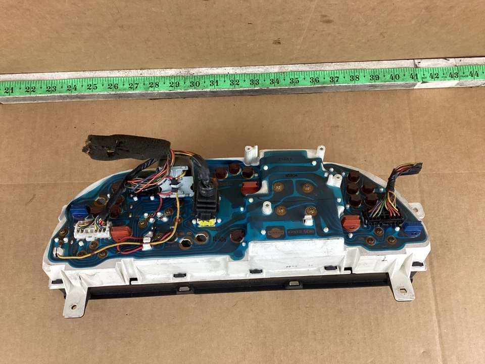1993 - 1997 Nissan Altima Speedometer Instrument Cluster 119K Miles - Image 4 of 4