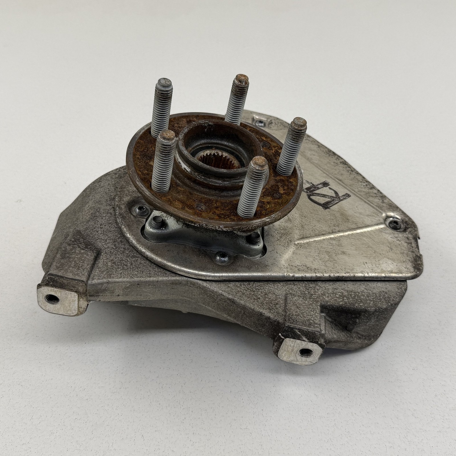 Aston Martin V8 Vantage 2011-2017 Front Right Steering knuckle