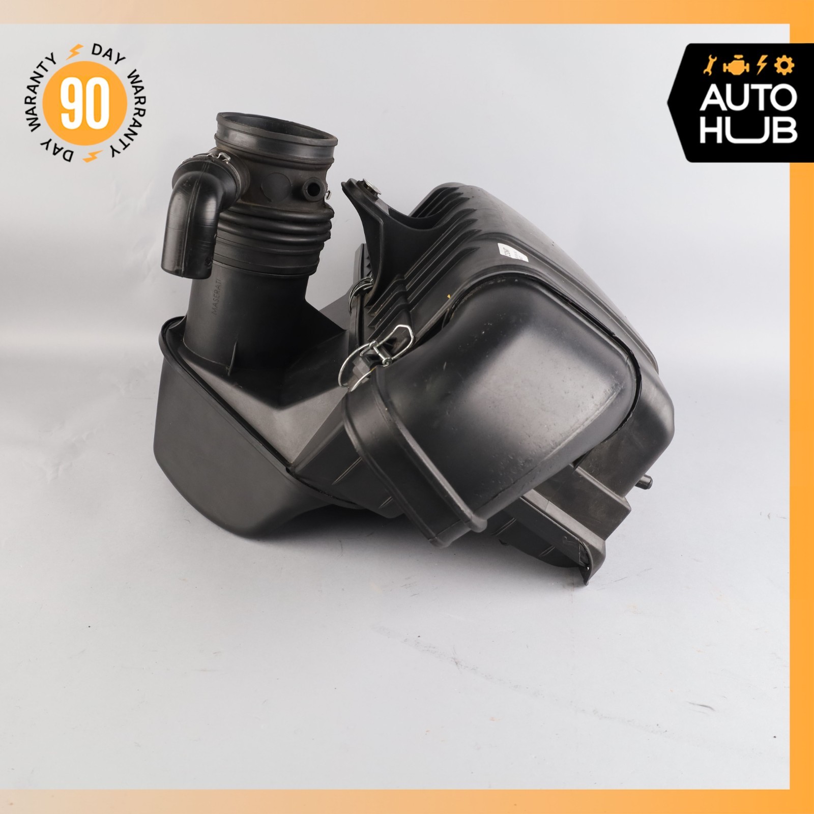 09-19 Maserati GranTurismo 4.7L M145 Air Intake Cleaner Filter Housing Box OEM