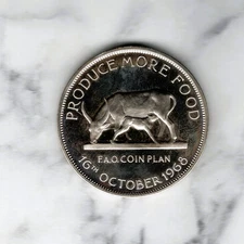 UGANDA - SPECTACULAR  HISTORICAL SCARCE GRAZING COW FAO 5 SHILLINGS, 1968