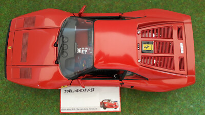 FERRARI GTO 1984 rouge au 1/18 BURAGO AMELIOREE voiture miniature